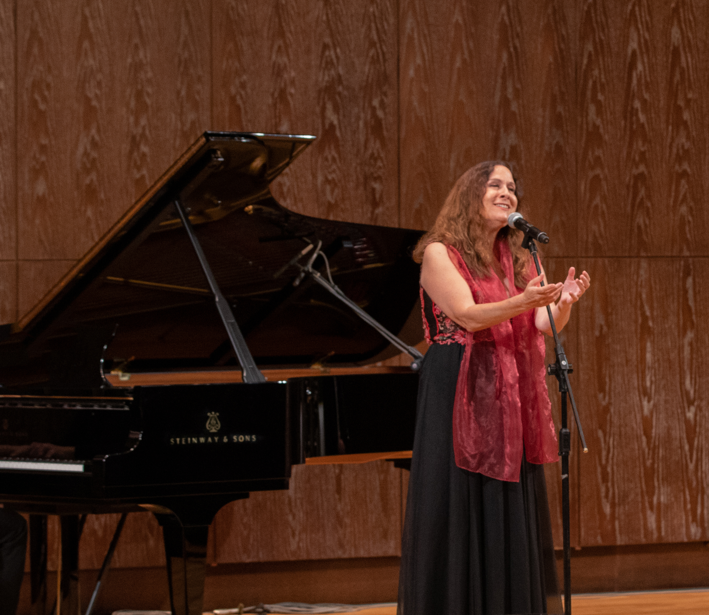 Dominica Merola chanteuse-pianiste